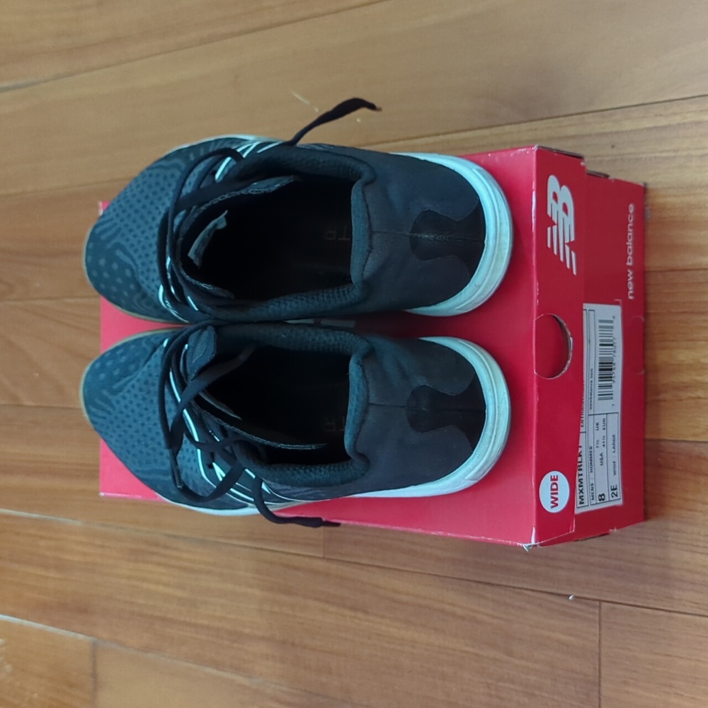 EUC New Balance Minimus TR men's size 8 2E